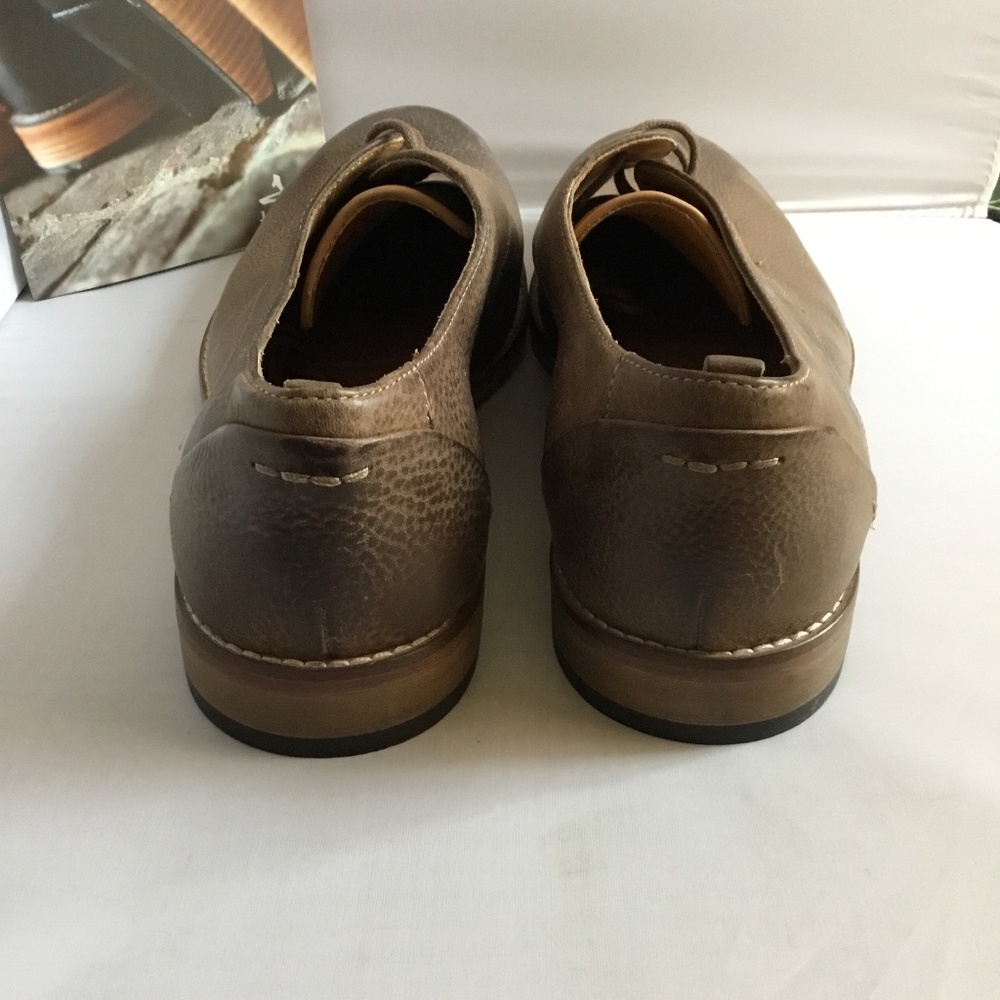 DRESS-UP SHOES FOR MEN. - Picture 3 of 8